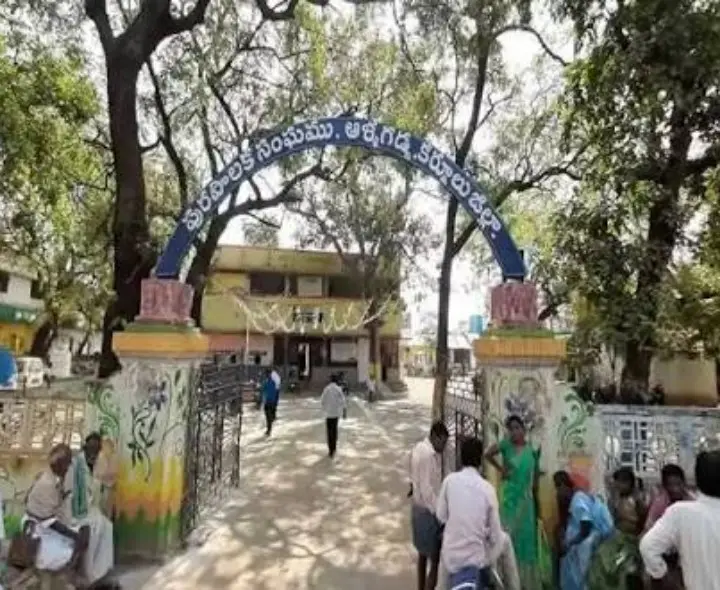 ఆళ్లగడ్డ మున్సిపాలిటీ టీడీపీ కైవసం.. చైర్పర్సన్గా షేక్ అనీషా